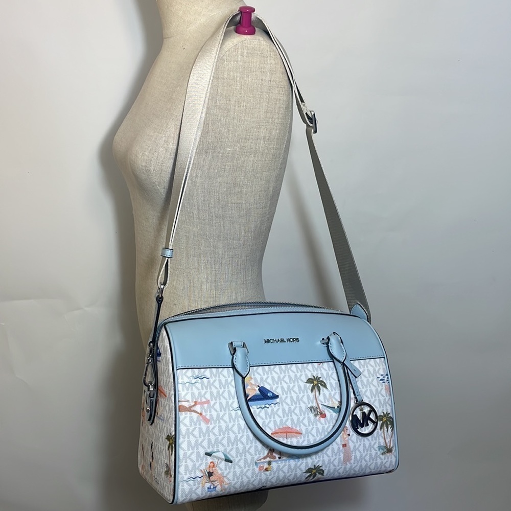 Michael Kors Girls Jet set travel med duffle bag crossbody - Picture 12 of 13